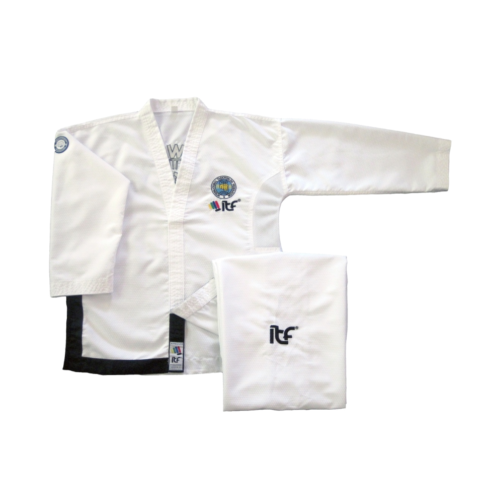 Mighty Fist Matrix dobok voor dangraadhouders